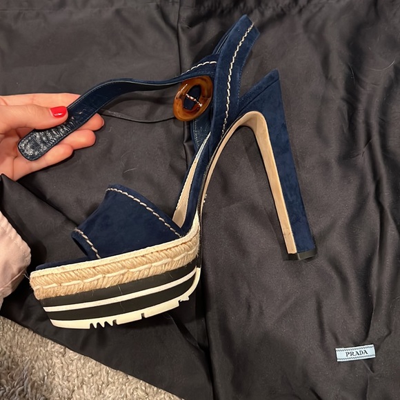 Parada Platform Heels - Worn Once - Picture 8 of 17